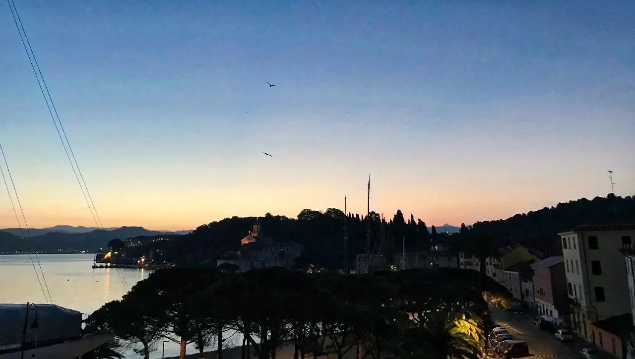 Terrazza Bello Apartment Porto Venere 0*,